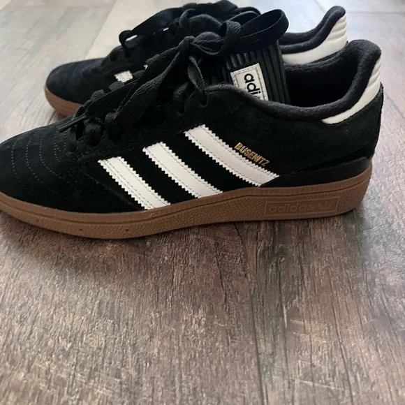 ADIDAS | BUSENITZ PRO SHOES Size 5 men or 6.5 women - Picture 5 of 9